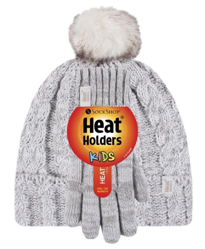 Cream hat and gloves shop
