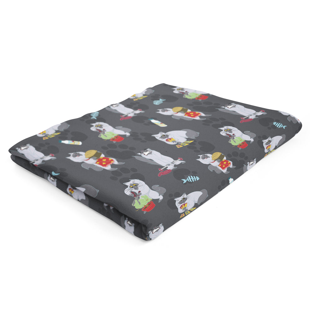 Oversized Fleece Thermal Blanket 180cm x 200cm - Black Cat Design