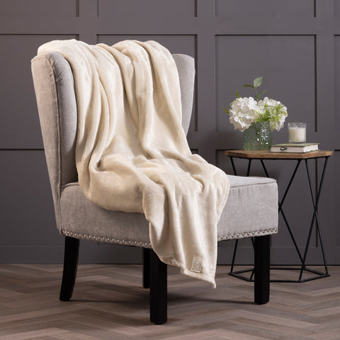 Luxury Fleece Thermal Blanket/Throw - White Sand